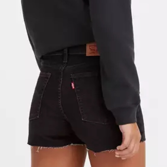 Levi’s High Rise Women's Shorts Ready Steady Black Denim Jean Shorts - Picture 8 of 8